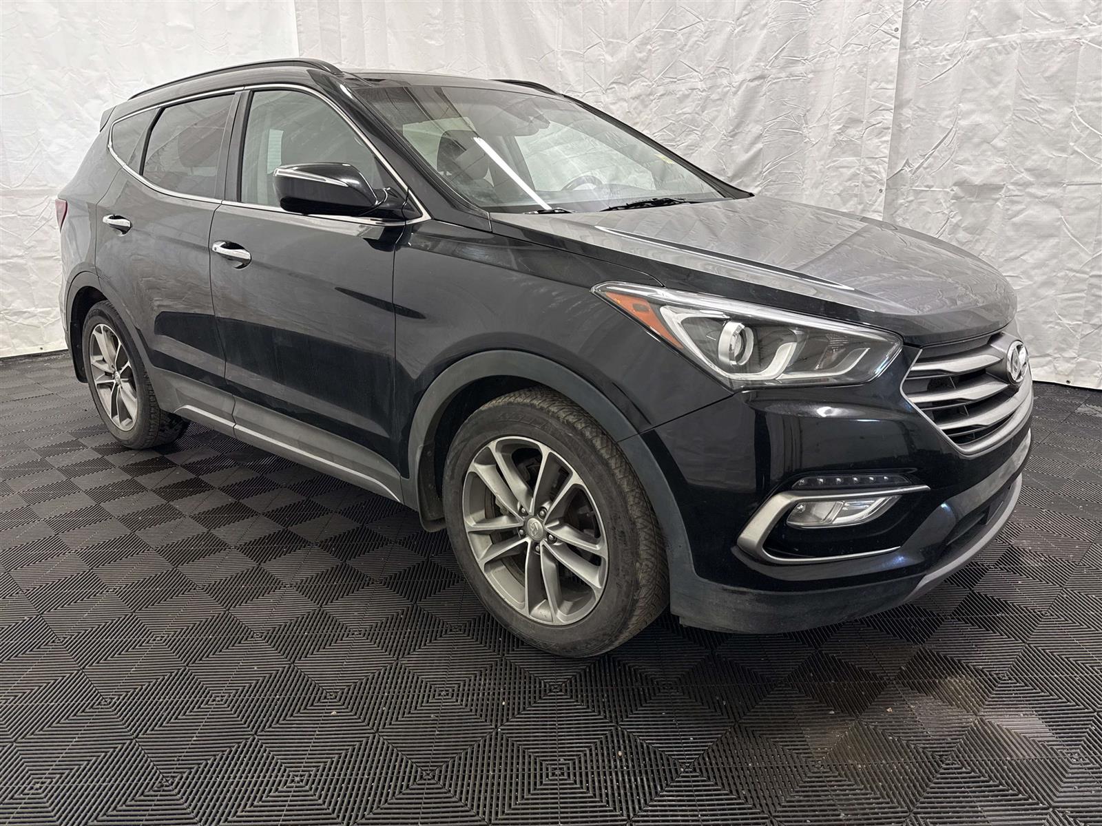2017 Hyundai Santa-Fe Sport AWD 2.0T Ultimate