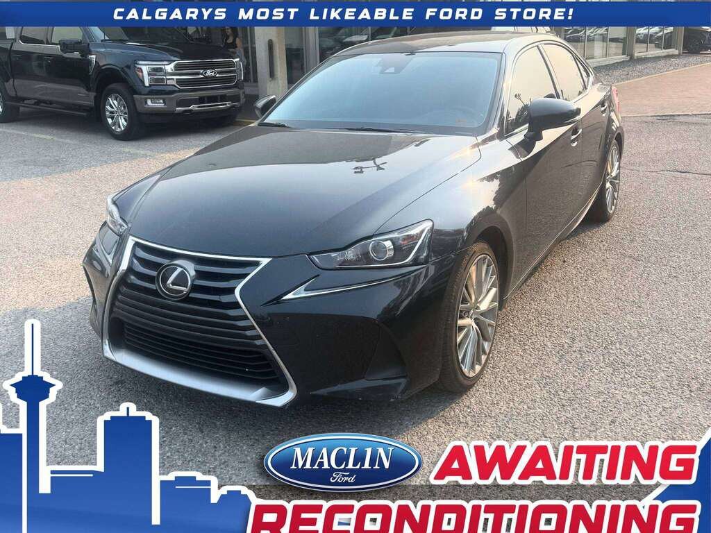 2018 Lexus IS 