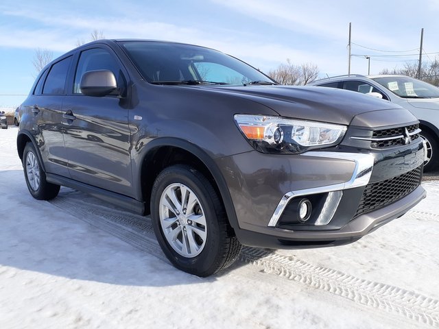 Finance 2019 Mitsubishi RVR SE AWD Automatic, Backup Camera, Heated
