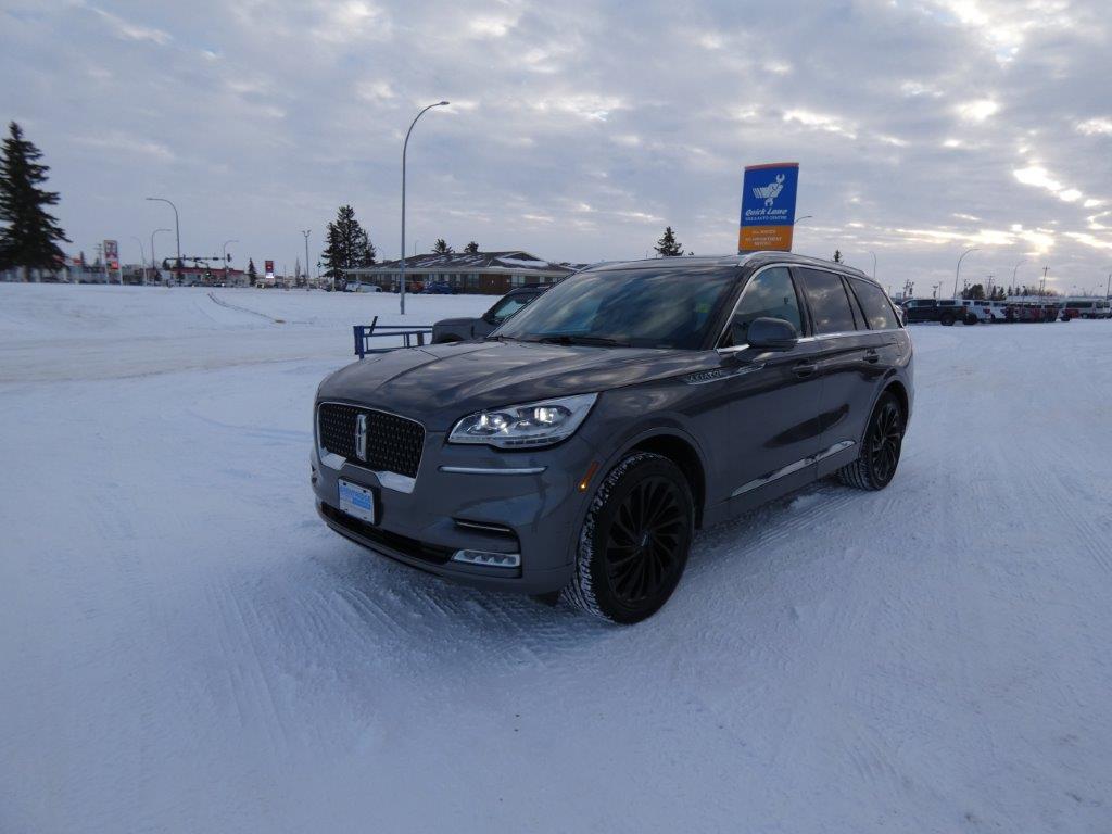 2022 Lincoln Aviator 