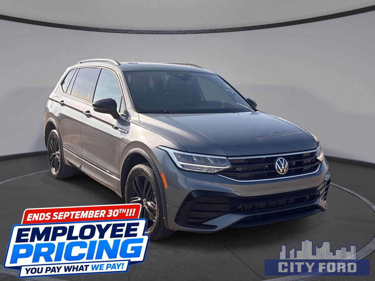 2022 Volkswagen Tiguan Comfortline R-Line Black Edition 4MOTION