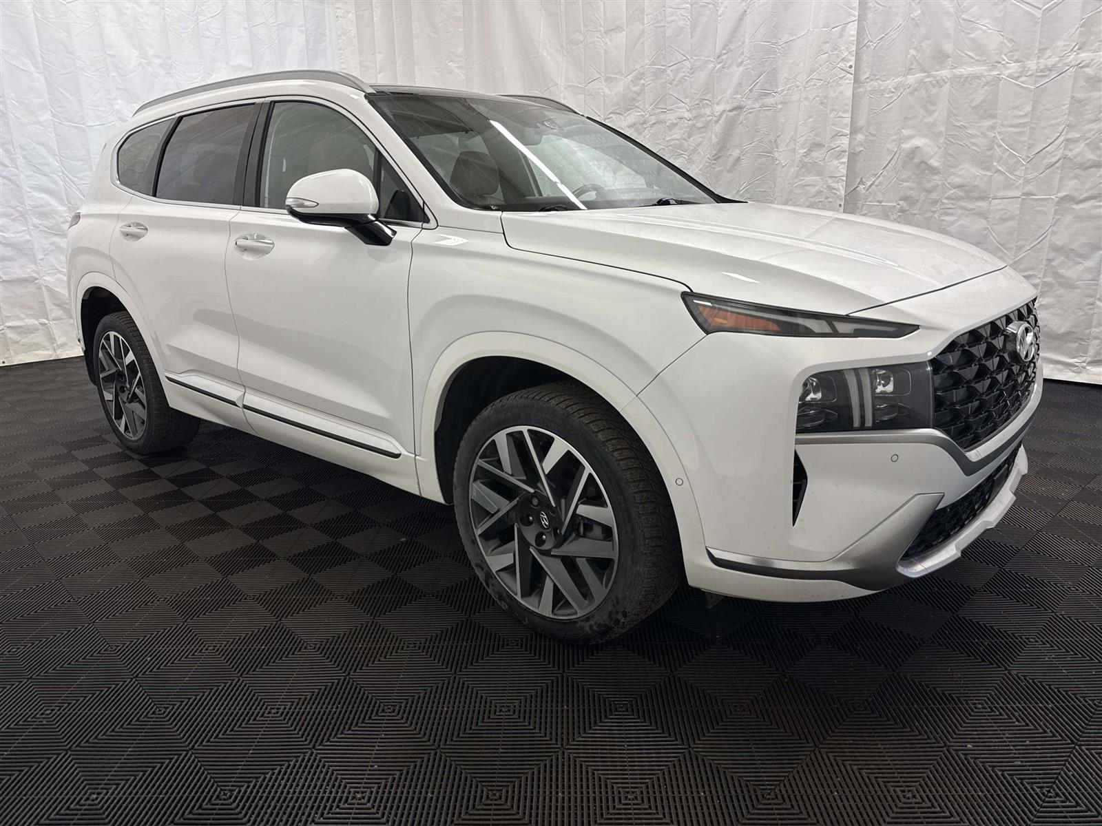 2023 Hyundai Santa-Fe 26F17568A