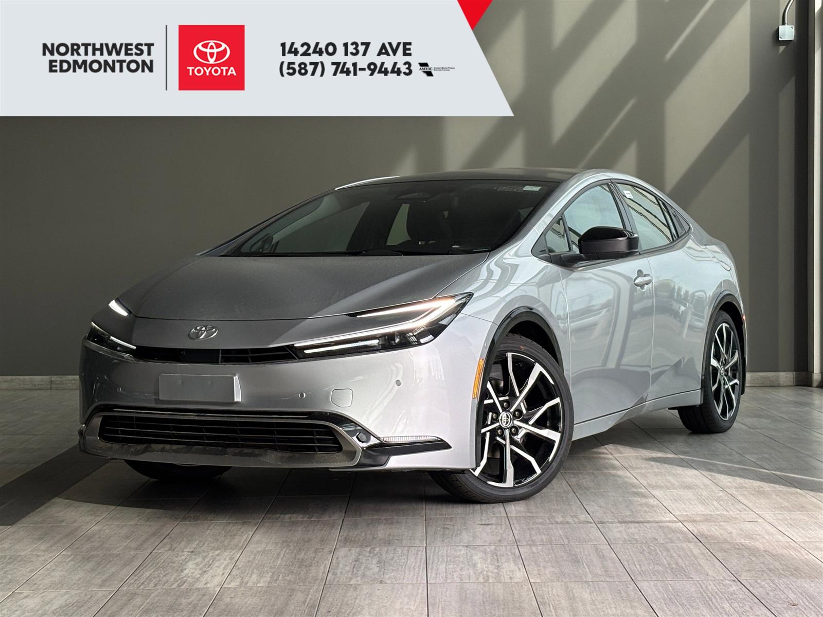 2025 Toyota Prius-Plug-In-Hybrid XSE Auto