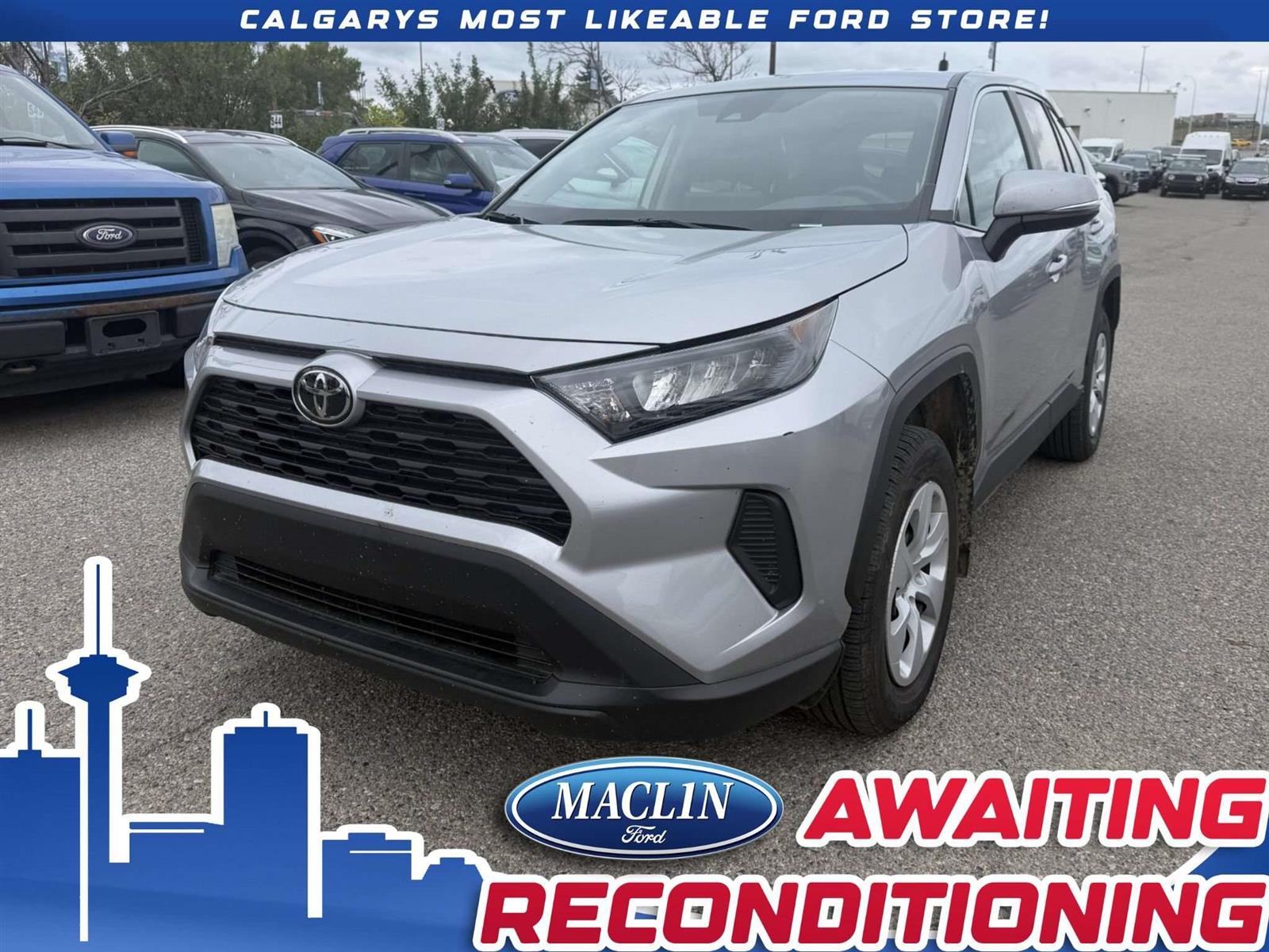 2025 Toyota RAV4 LE AWD | HEATED SEATS | REV CAM