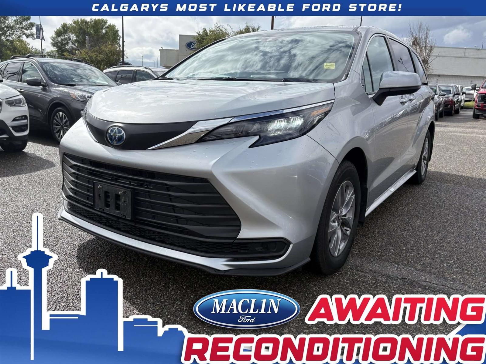 2025 Toyota Sienna 25P5759