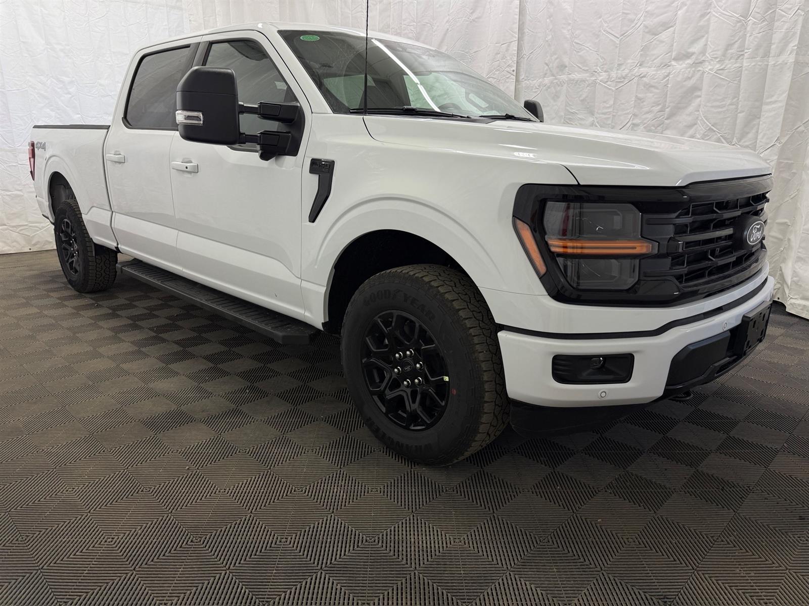 2026 Ford F-150 26F19047