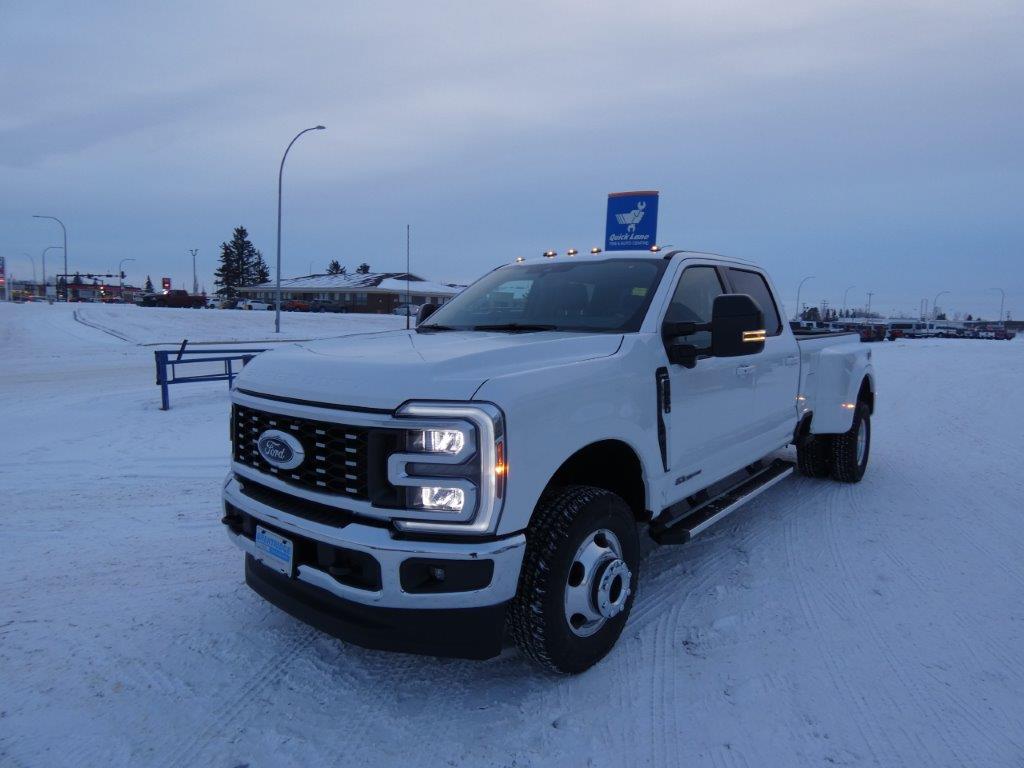 2026 Ford F-350 LARIAT