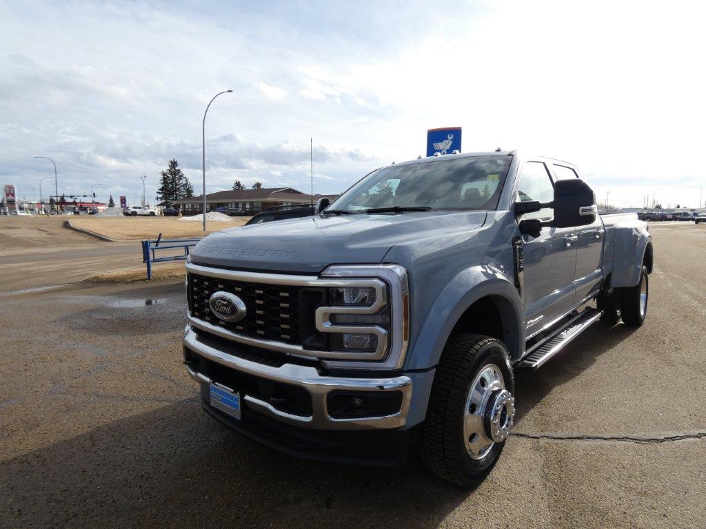 2026 Ford F-450 LARIAT