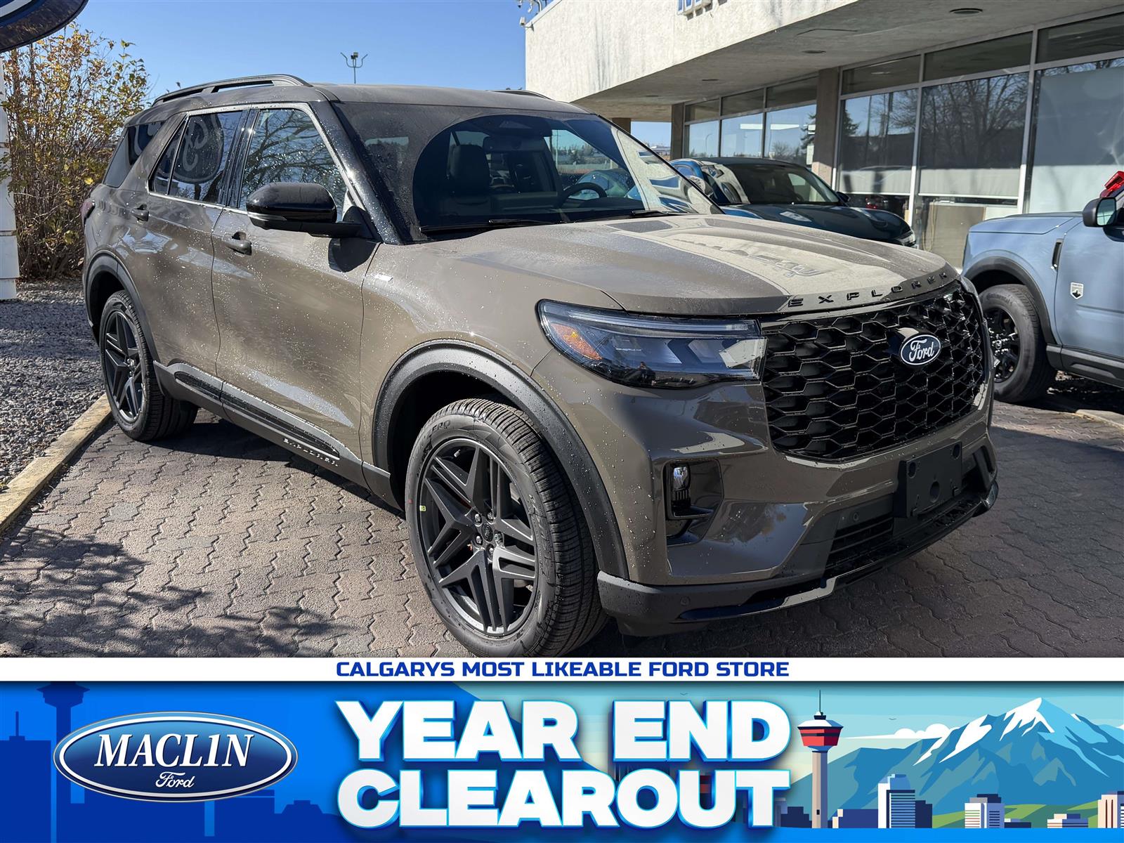 2027 Ford Explorer ST-Line | 300A: STREET PACK | PREMIUM PACKAGE