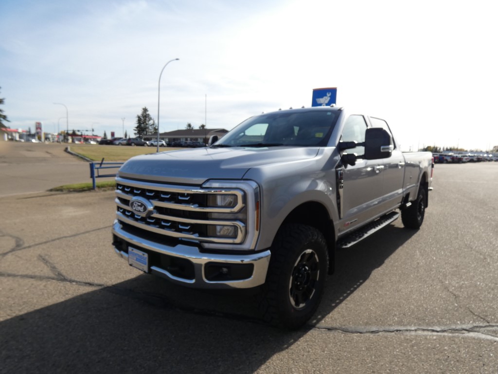 2027 Ford F-350 T27318